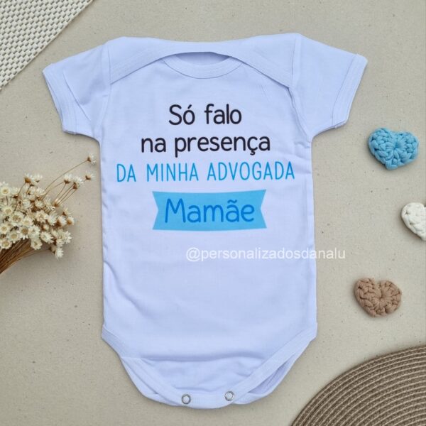 Body Mamãe Advogada Masc